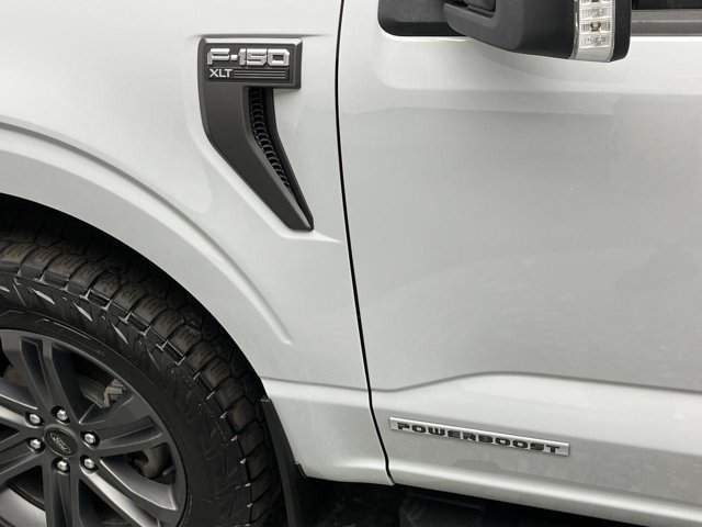 Used 2023 Avalanche Ford XLT image 37