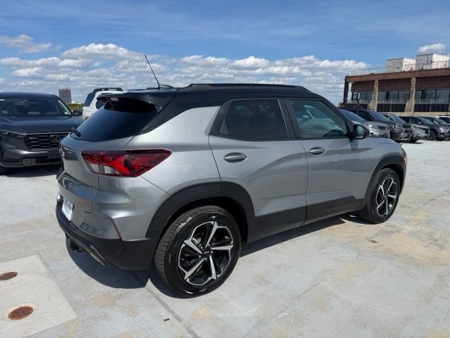 Used 2023 Gray Chevrolet RS image 7
