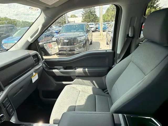 New 2026 Carbonized Gray Metallic Ford XLT image 87