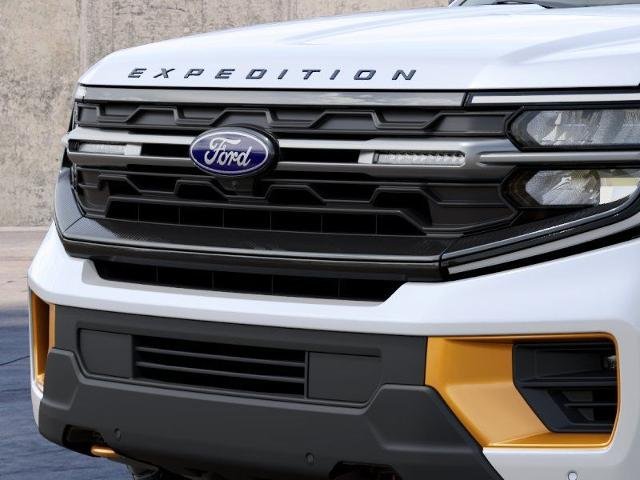 New 2027 Star White Metallic Tri-Coat Ford Tremor® image 40