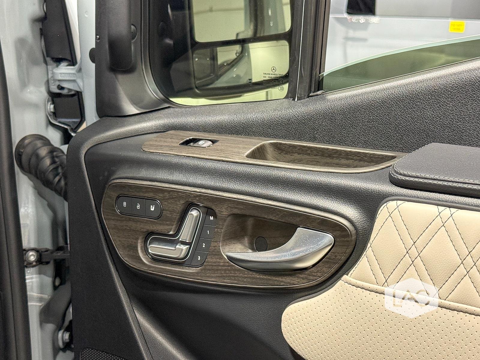 New 2026 Silver Grey OGV LUXURY COACH AWD 540ah ANYWHERE | Desert Runner PKG EVICTUS Suspension image 71