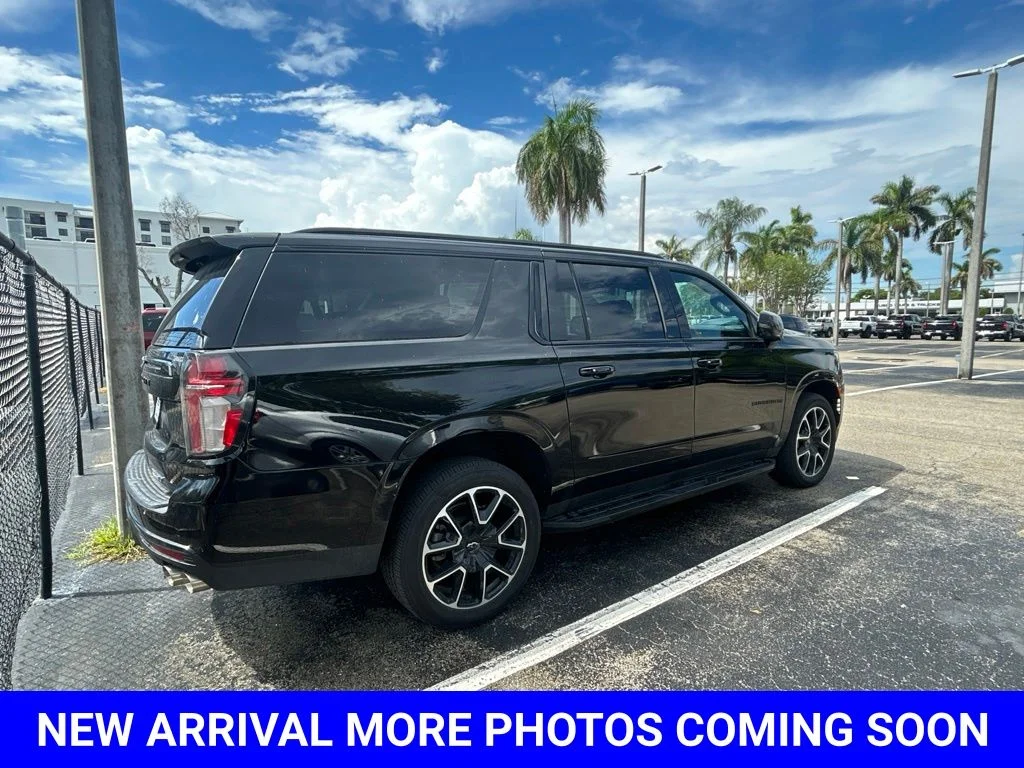 Used 2023 Black Chevrolet RST image 4