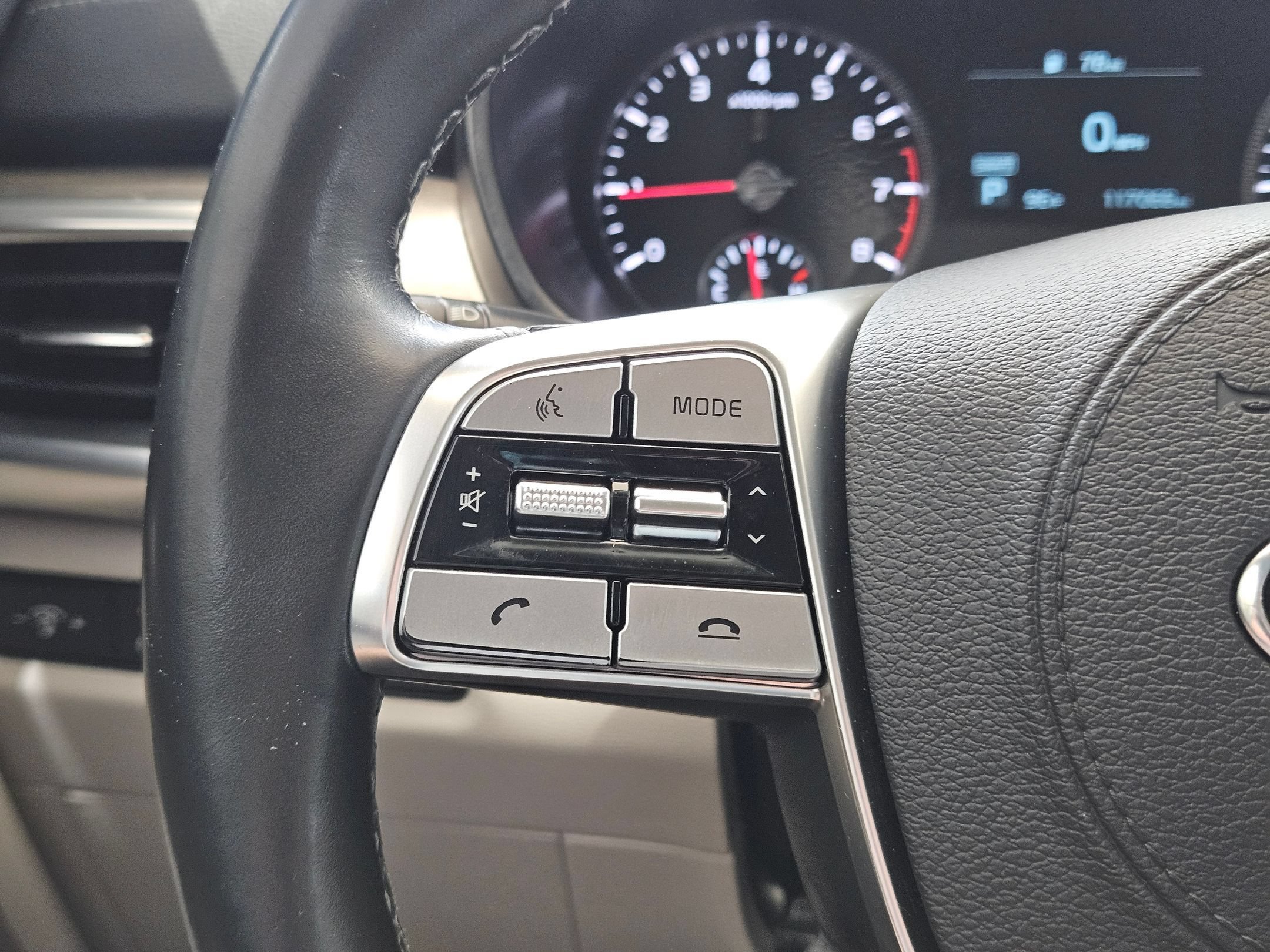 2021 Kia Telluride EX - Photo 21