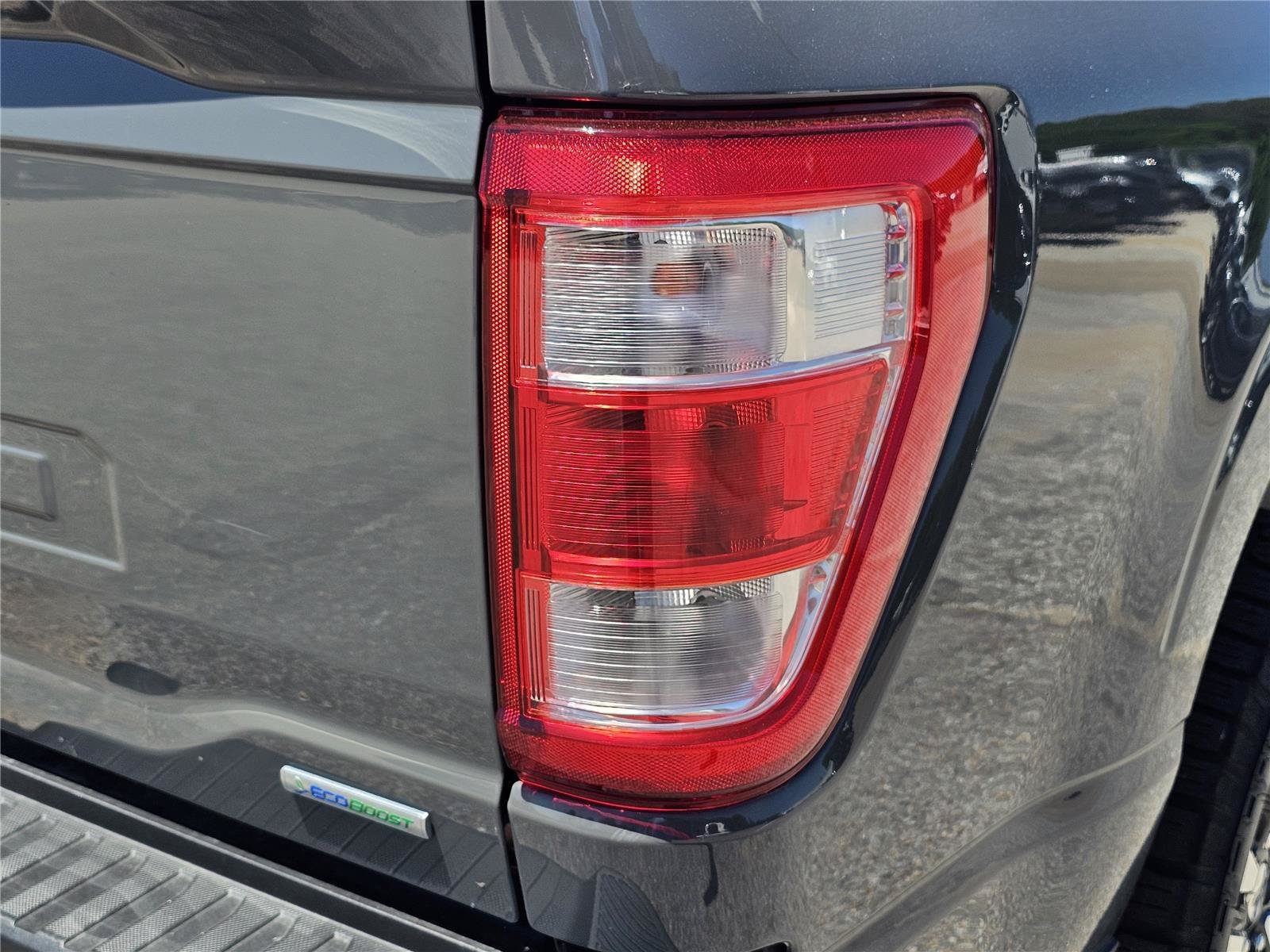 2021 Ford F-150 XL - Photo 10
