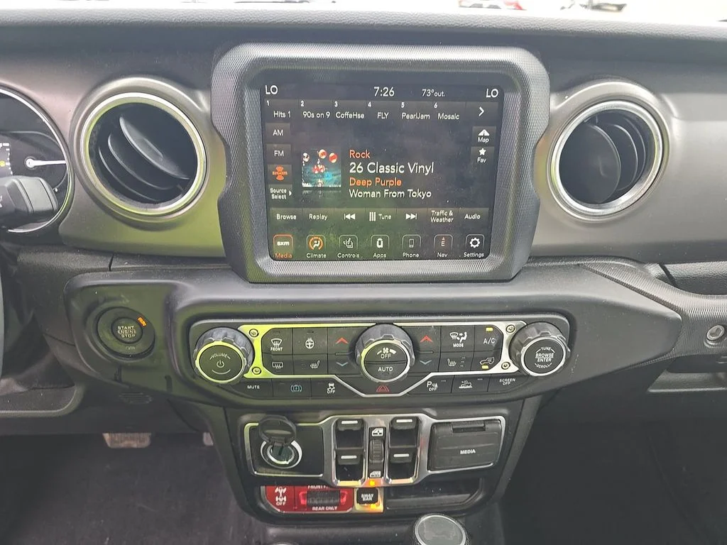 Used 2022 White Jeep Unlimited Rubicon 4xe image 6