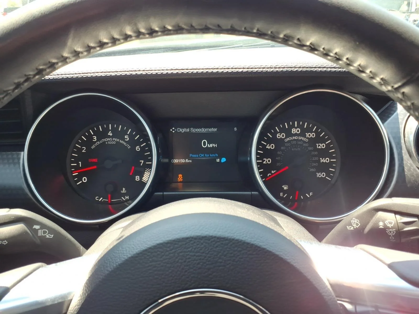 Used 2018 Shadow Black Ford GT Premium image 23