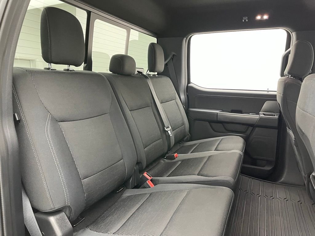Used 2024 Black Metallic Ford XLT image 35