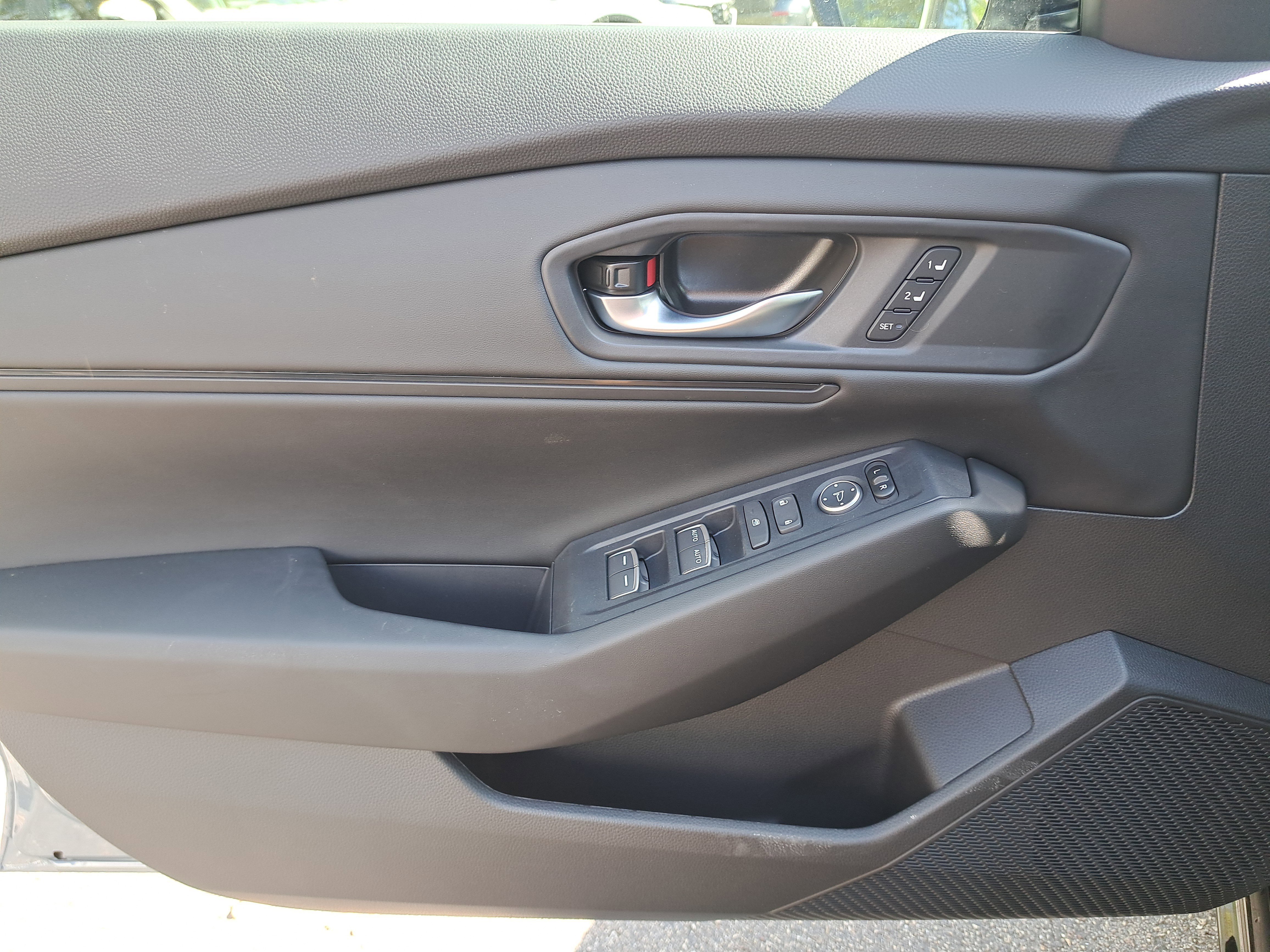 New 2026 Urban Gray Pearl Honda EX-L image 21