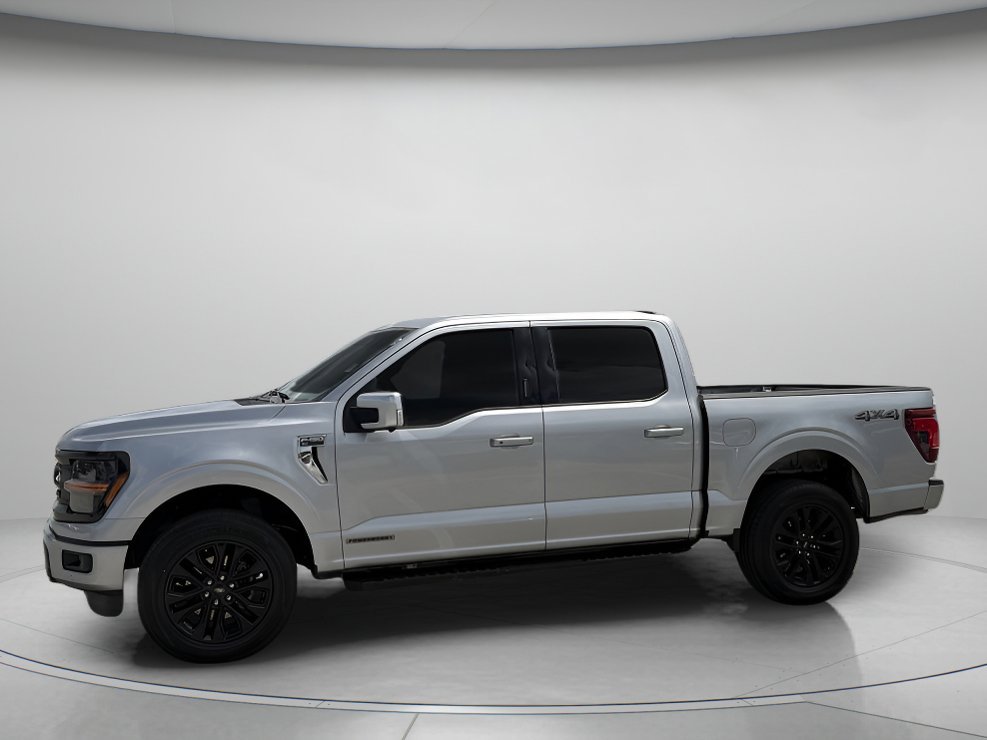 Used 2024 Silver Metallic Ford XLT image 1