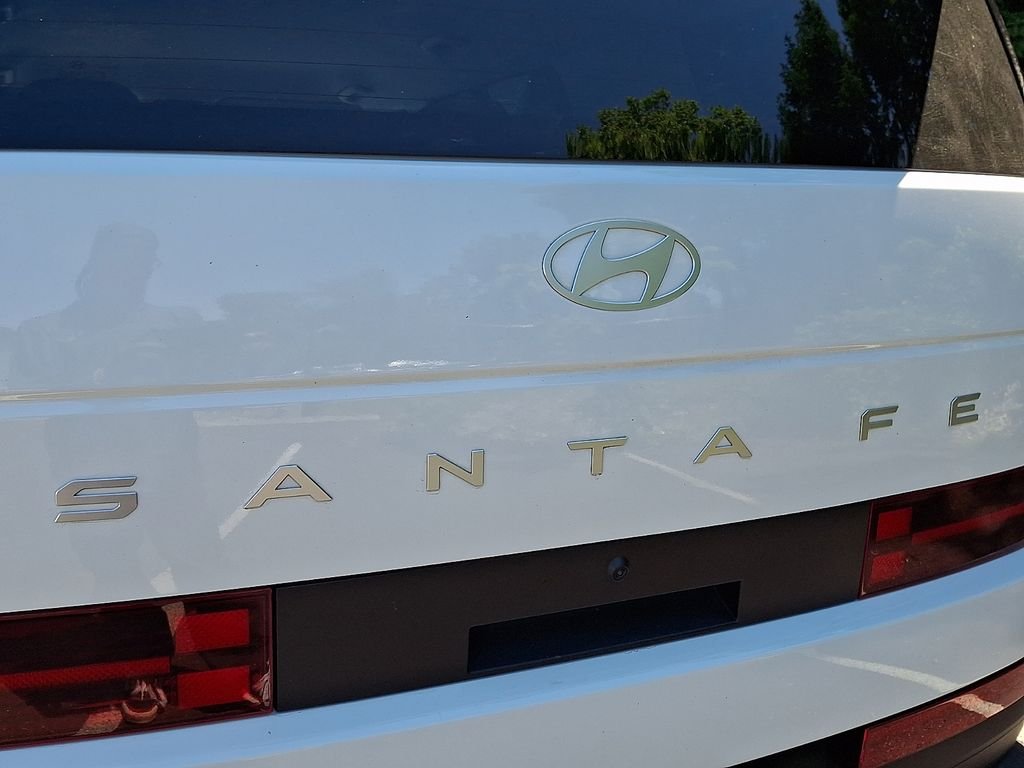 Used 2026 White Hyundai SEL image 30