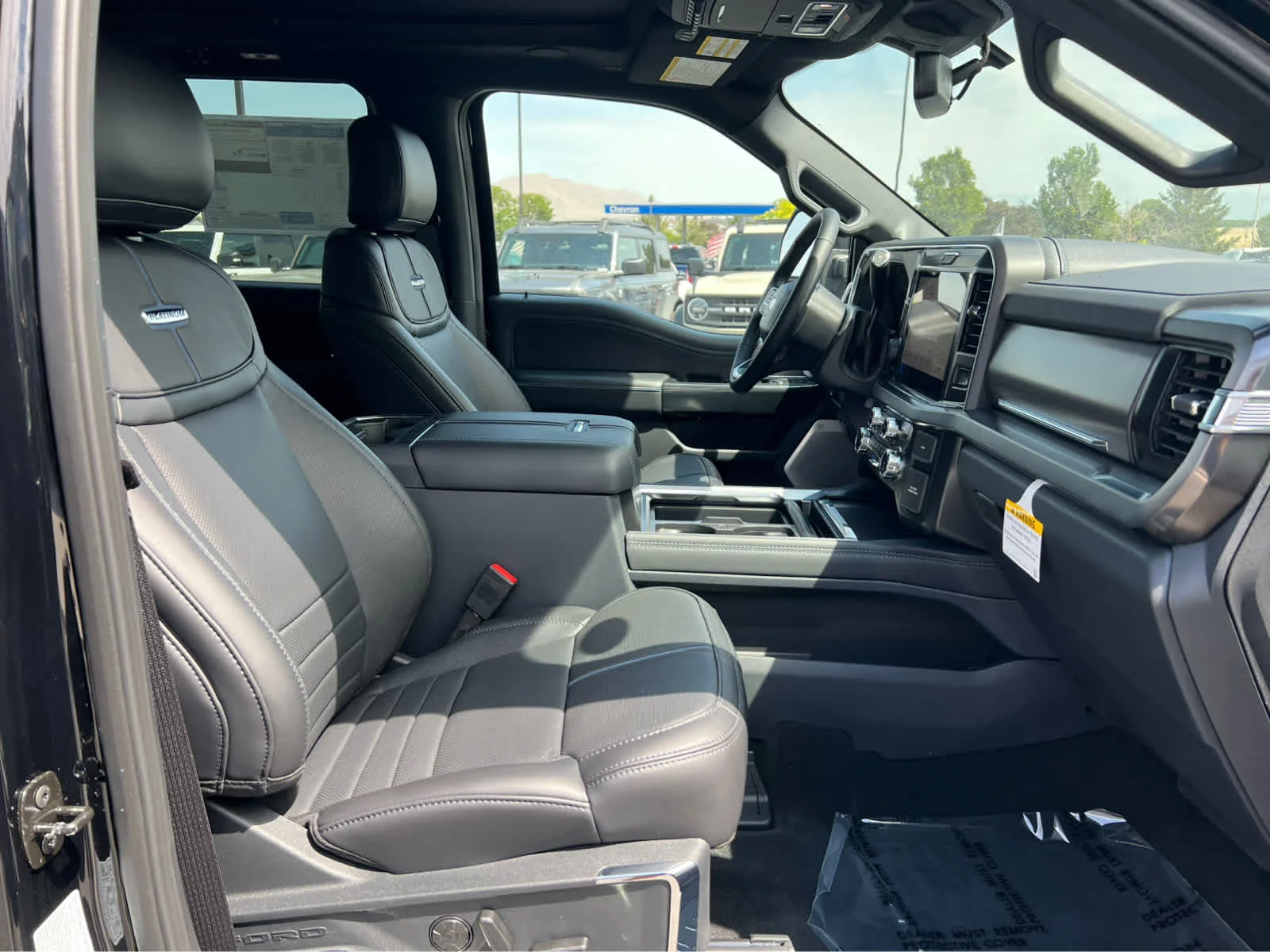 New 2026 Agate Black Metallic Ford F-350® Platinum® image 17