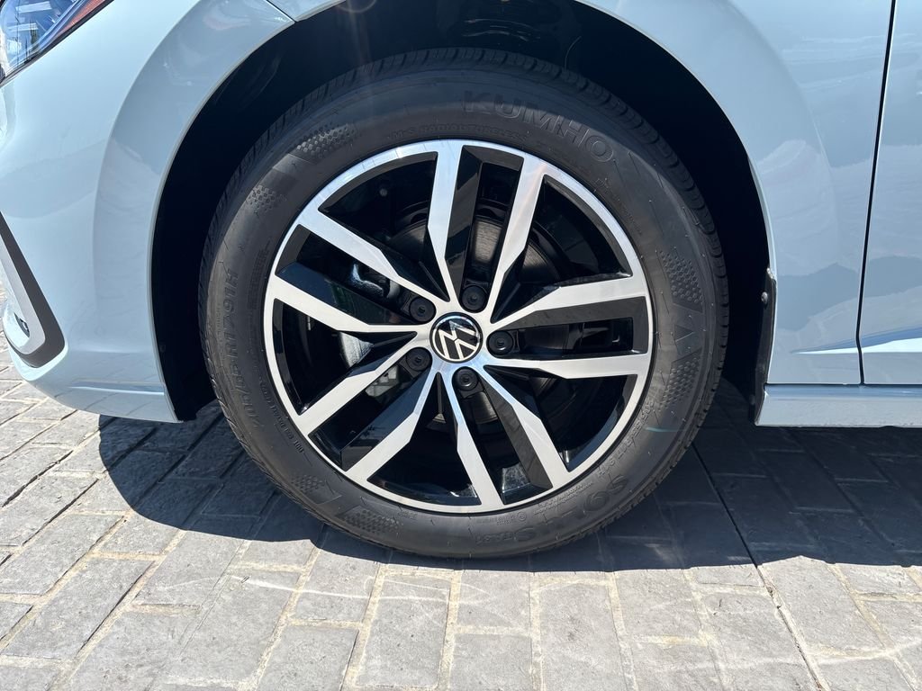 New 2026 Gray Volkswagen 1.5T SE image 26