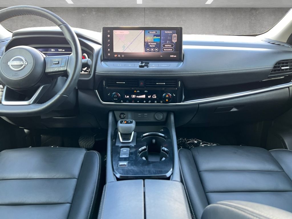 Certified Used 2024 White Nissan SL image 3