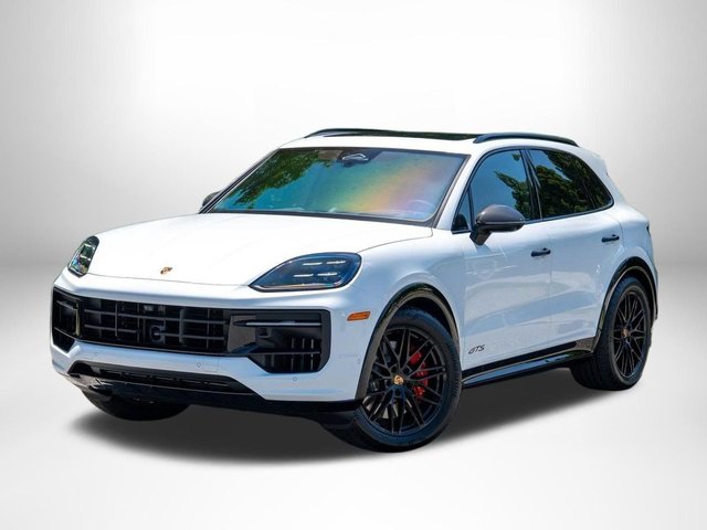 2026 Porsche Cayenne GTS