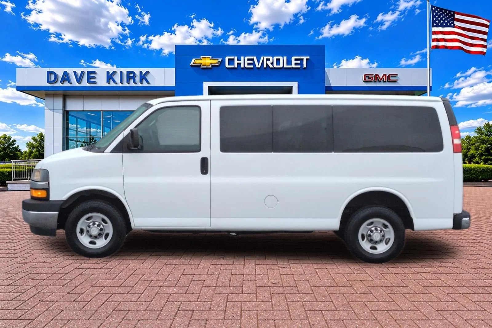 Used 2017 SUMMIT WHITE Chevrolet LT image 6