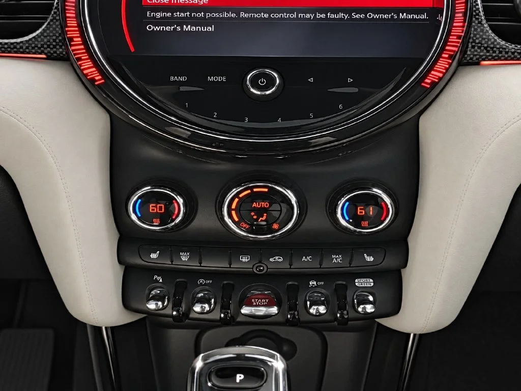 Used 2024 Black MINI Signature image 19