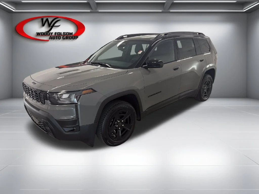 New 2027 Gray Jeep Limited image 2