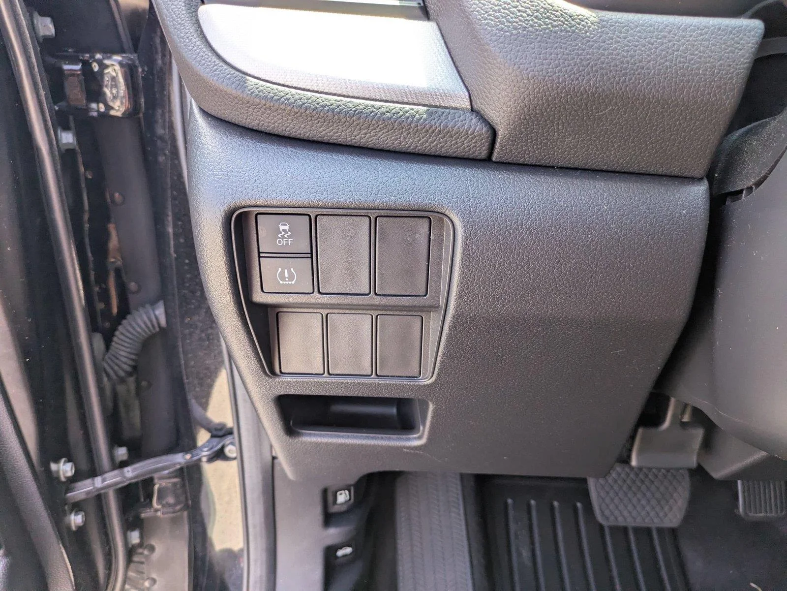 Used 2019 Crystal Black Pearl Honda LX image 28
