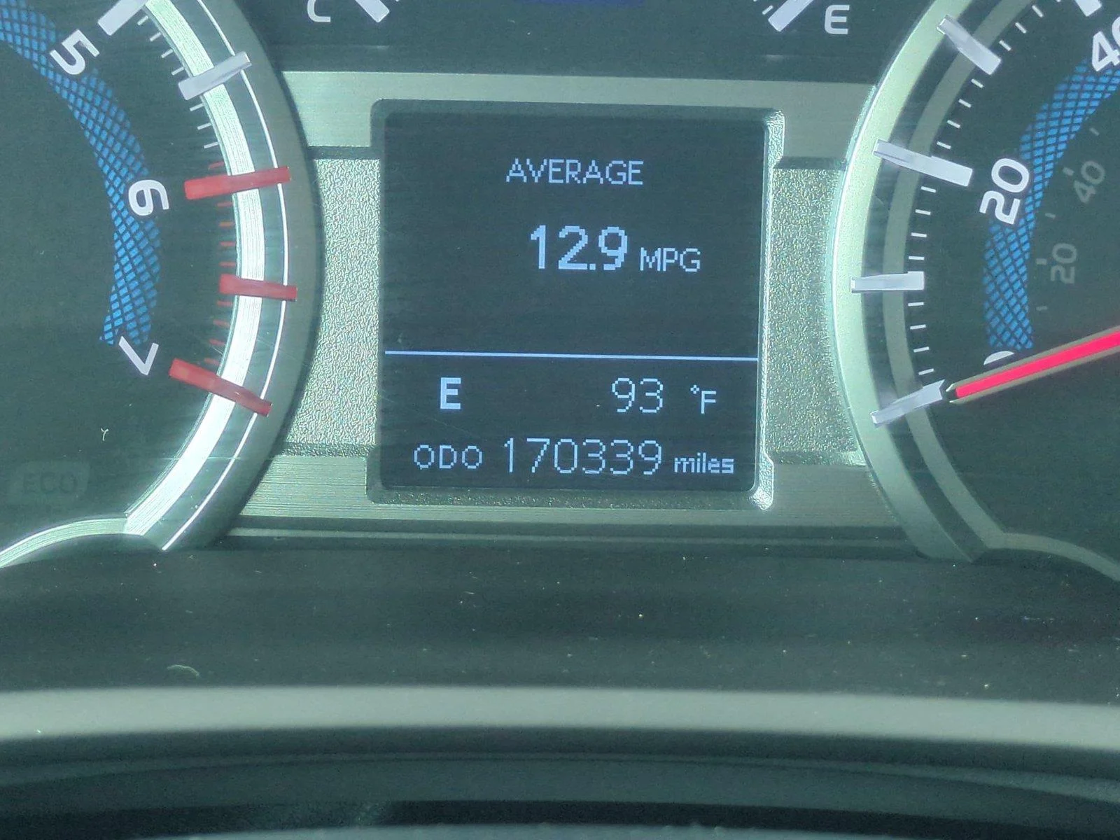 Used 2018 Nautical Blue Metallic Toyota SR5 Premium image 23
