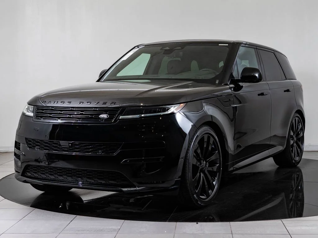New 2026 Santorini Black Metallic Land Rover Dynamic SE image 1