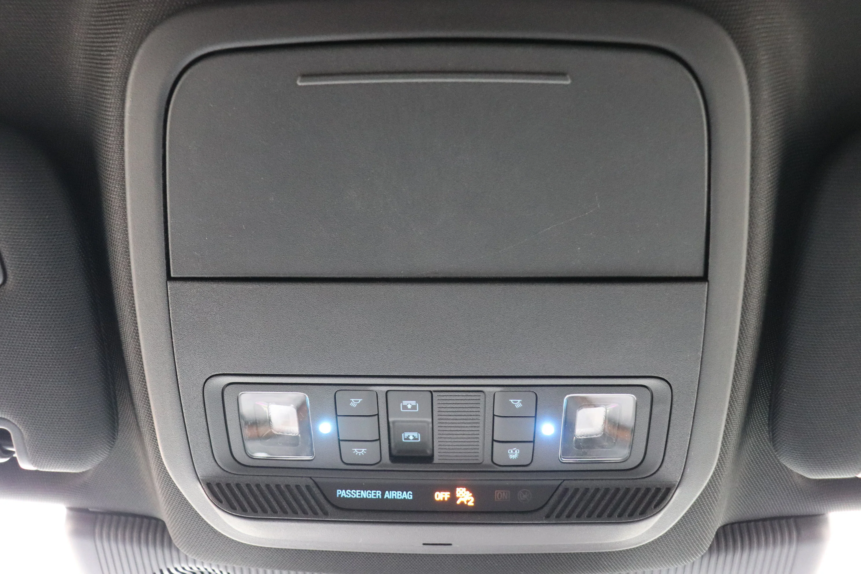 New 2026 STAR WHITE MET TRI-COAT Ford Tremor image 24