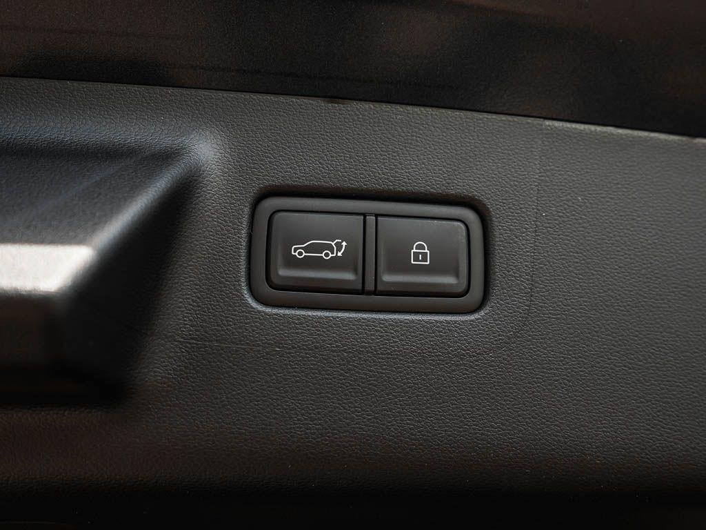 New 2026 Phantom Black Hyundai Limited 7P AWD image 36