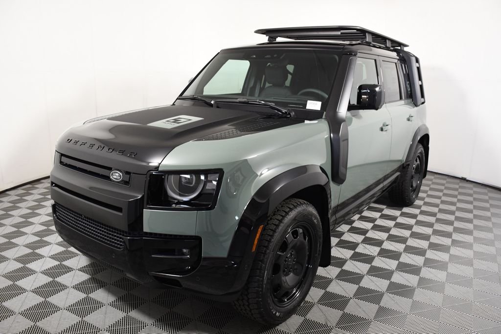 New 2026 Keswick Green Land Rover  image 1