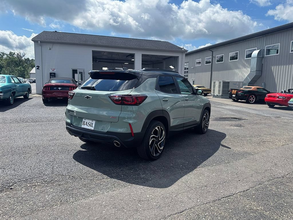 Used 2024 Cacti Green Chevrolet RS image 10