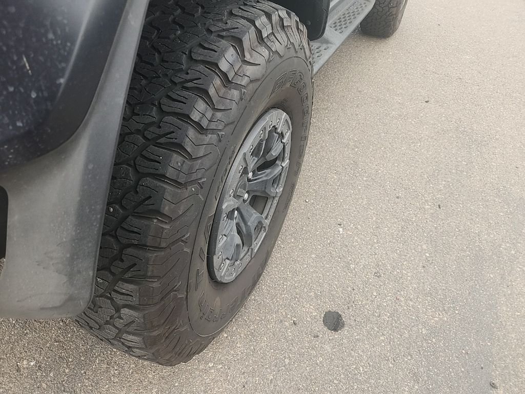 Used 2022 White Ford Raptor image 15