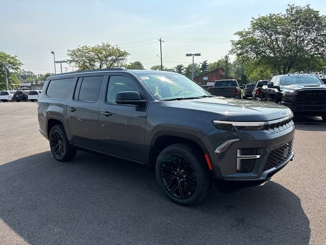 New 2026 Baltic Gray Metallic Clearcoat Jeep Limited Reserve image 2