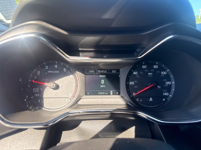 Used 2023 SUMMIT WHITE Chevrolet LT image 15