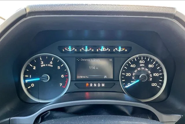 Used 2018 Shadow Black Ford XLT image 19