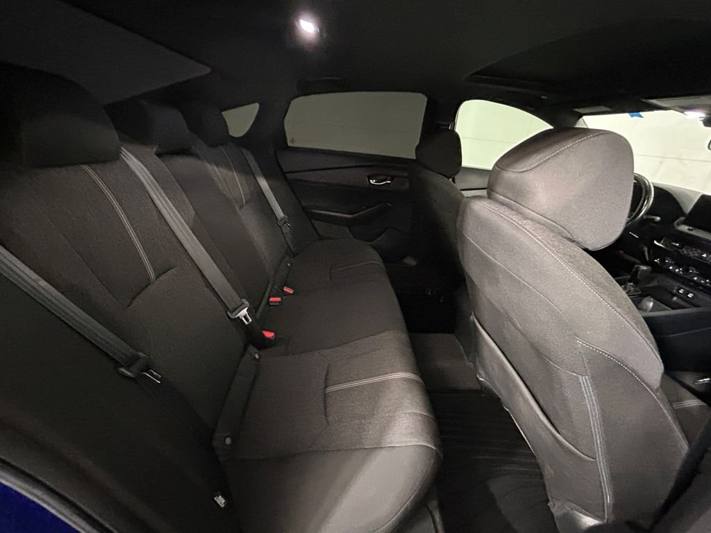 Used 2024  Honda Sport image 17