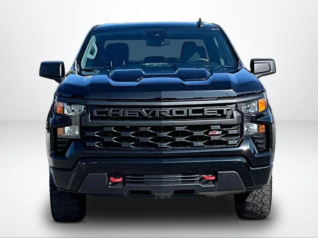 Used 2022 Black Chevrolet Custom Trail Boss image 4