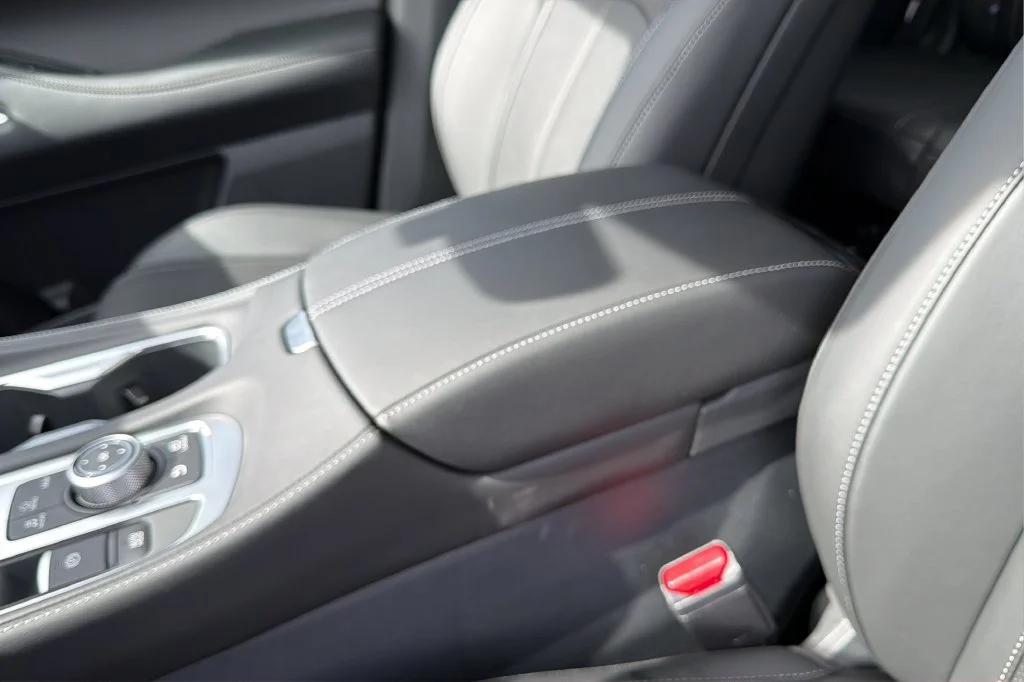 New 2027 HARBOR GRAY INFINITI Luxe FWD image 27