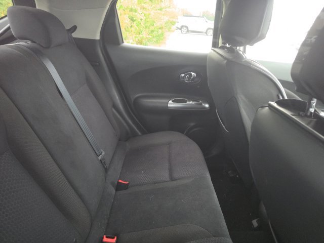 Used 2011 Gray Nissan SV image 5