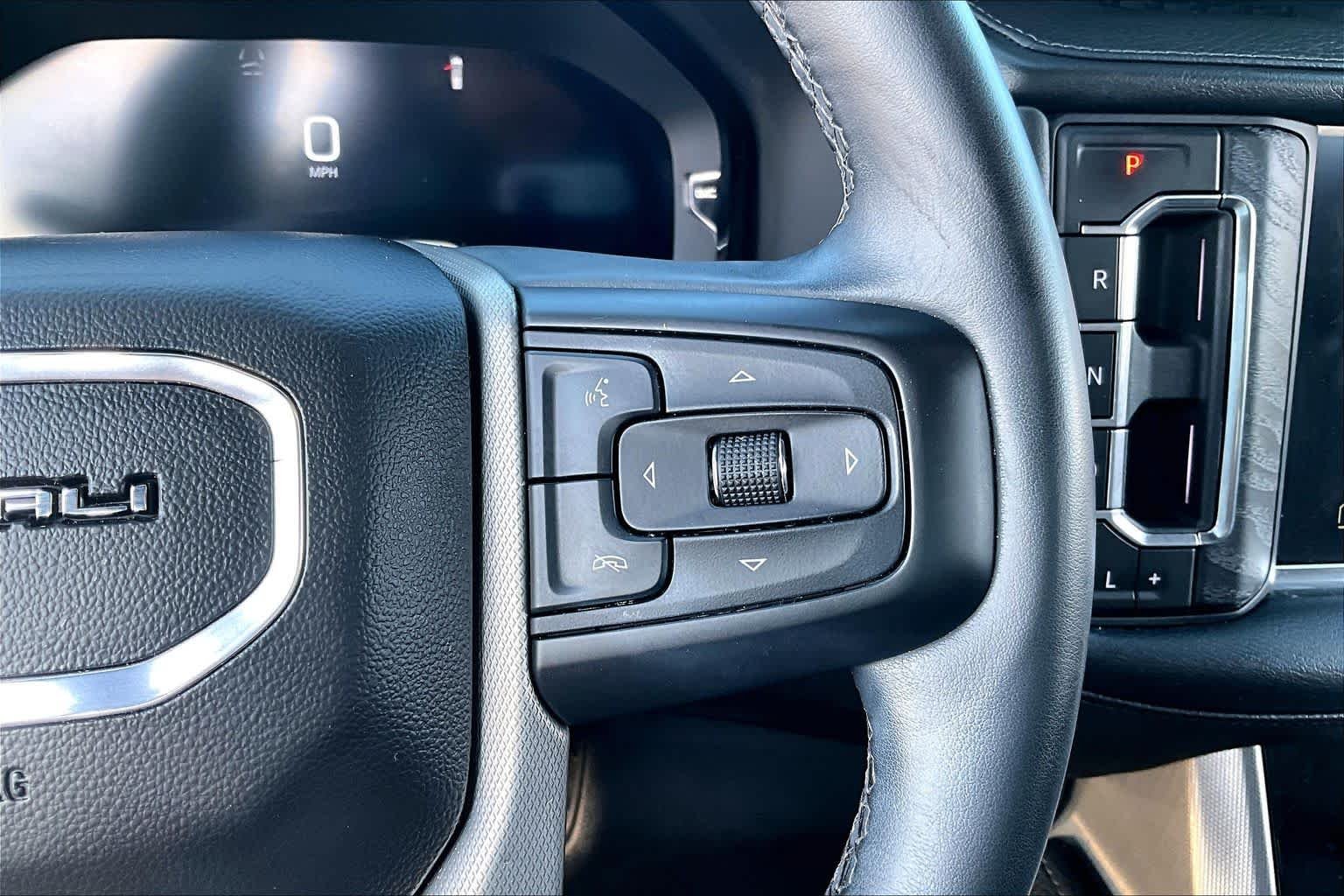 Used 2023 Onyx Black GMC Denali image 23