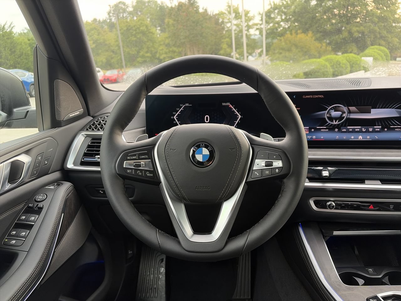Used 2026 Black Sapphire Metallic BMW xDrive40i image 21