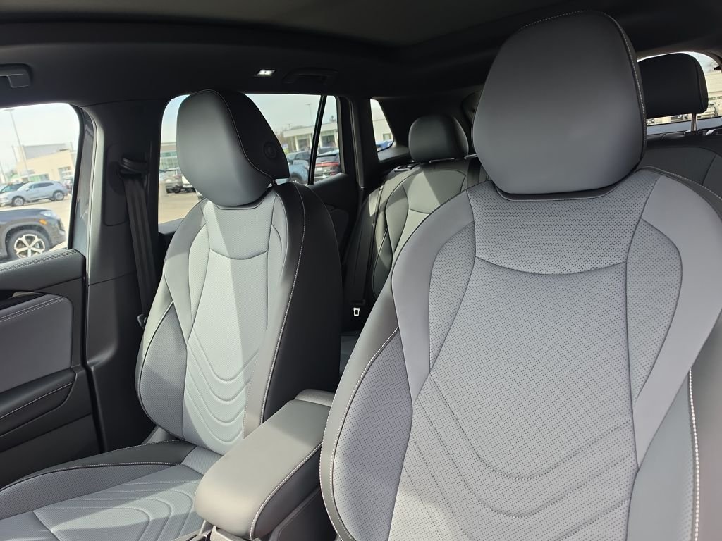 New 2026 Gray Volkswagen 2.0T SE R-Line Black image 11