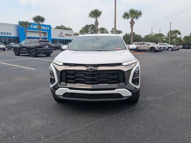 New 2027 Polar White Tricoat Chevrolet ACTIV image 8