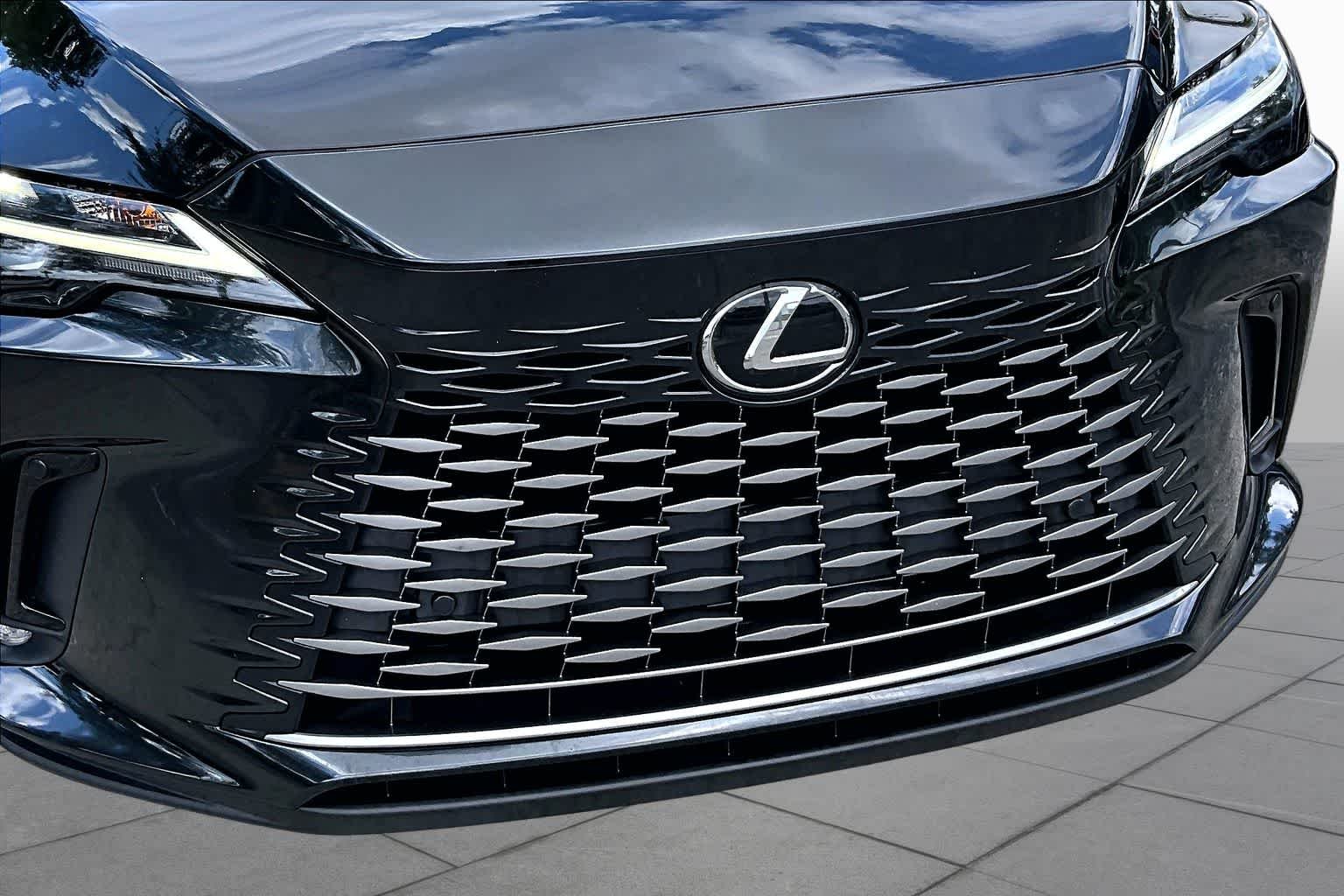 Used 2023 Caviar Lexus Premium image 30
