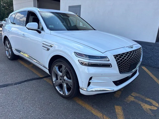 Used 2021 White Genesis 3.5T Prestige image 1