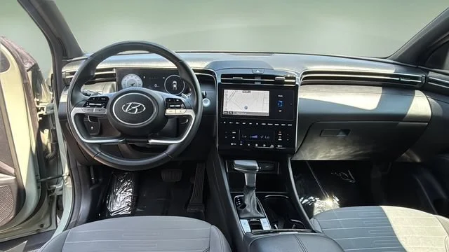 Used 2023 Gray Hyundai SEL Premium image 11