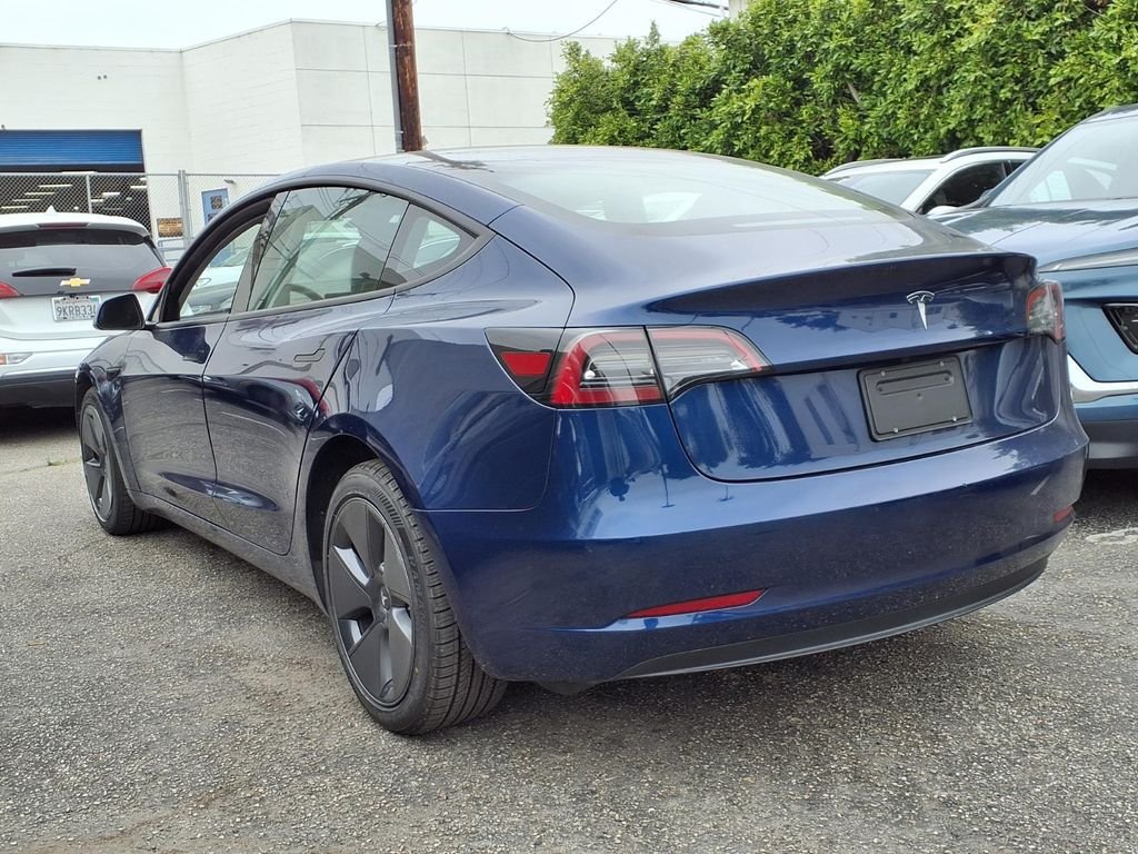 Used 2023  Tesla SR Plus image 3