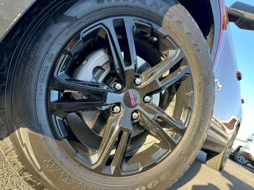 Used 2024 Red GMC AT4 image 16
