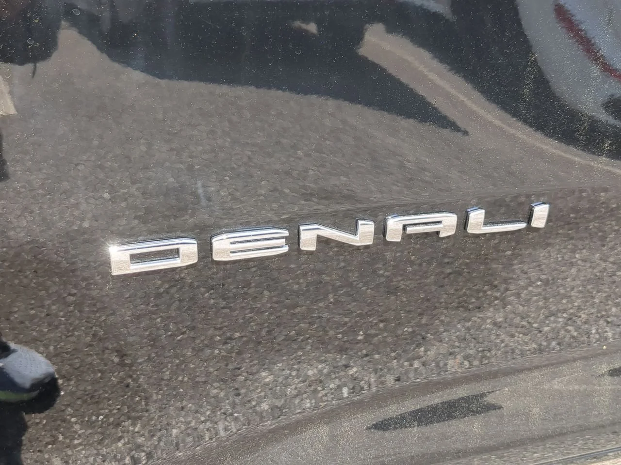 New 2026 Ebony Twilight Metallic GMC Denali Ultimate image 33