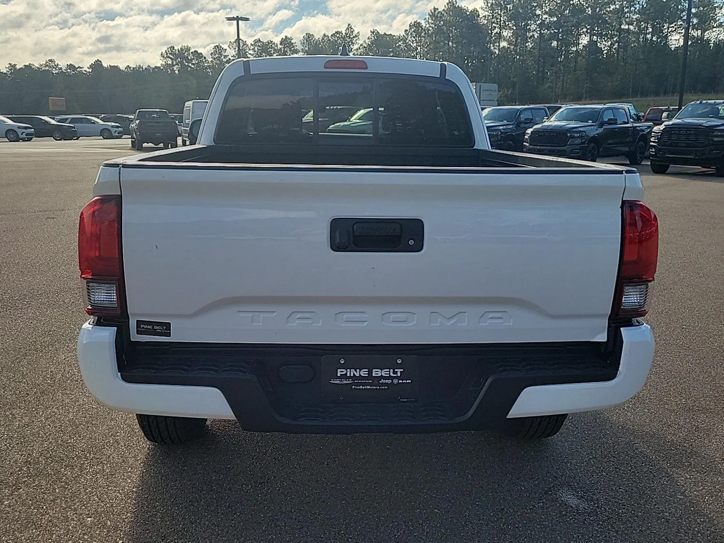 Used 2023 Ice Cap Toyota SR image 12