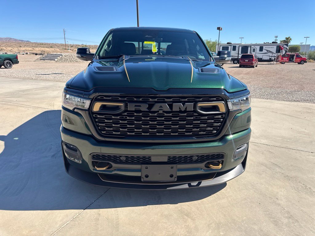 New 2026 Serrano-Green Metallic Exterior Paint RAM DC650 image 8