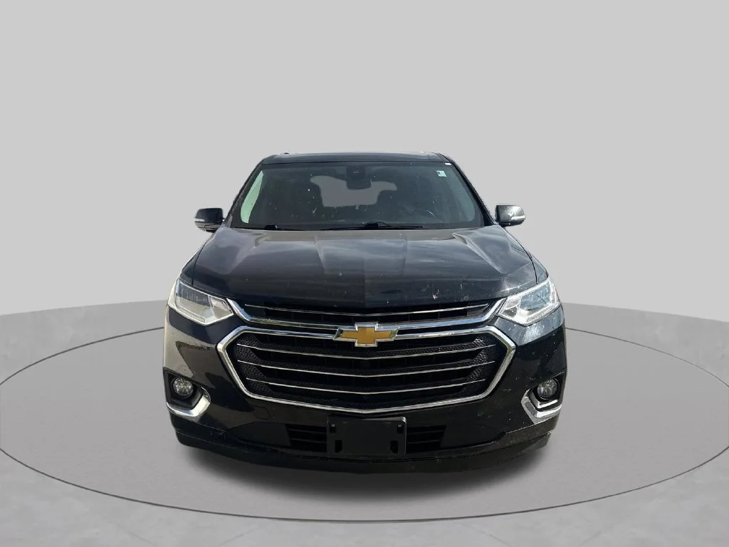 Used 2019 Black Chevrolet Premier image 38