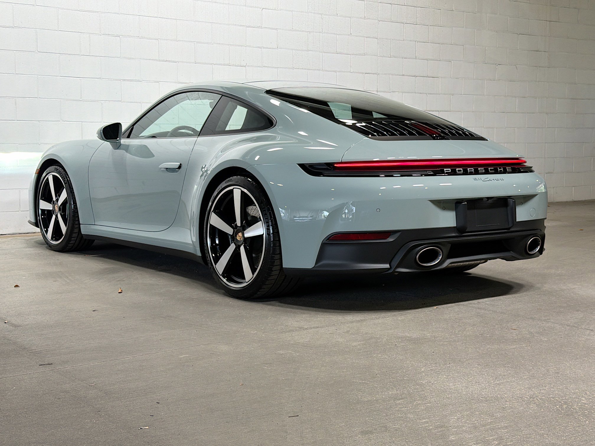 Certified Used 2026 Shade Green Metallic Porsche Carrera image 3